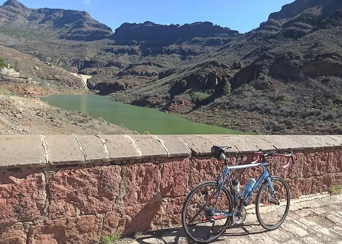 Kwatera prywatna Friends'bed-room In Quiet Montain - Swimming Pool, Jacuzzi, Tv Outdoor - La Lezardiere Las Palmas de Gran Canaria