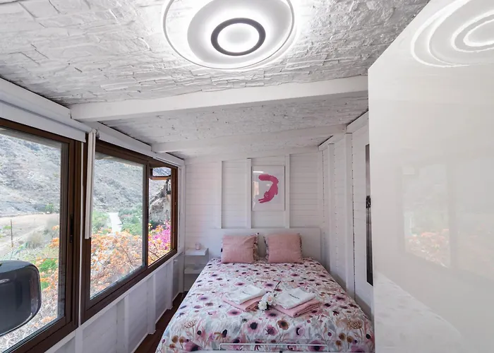 Friends'bed-room In Quiet Montain - Swimming Pool, Jacuzzi, Tv Outdoor - La Lezardiere Kwatera prywatna *