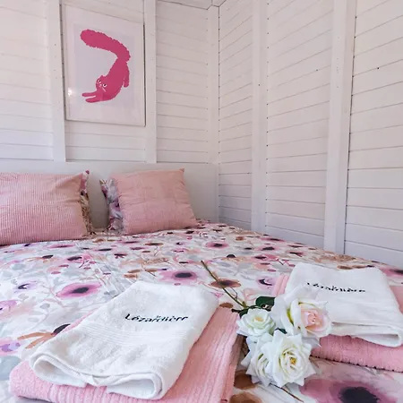 ホームステイ Friends'bed-room In Quiet Montain - Swimming Pool, Jacuzzi, Tv Outdoor - La Lezardiere